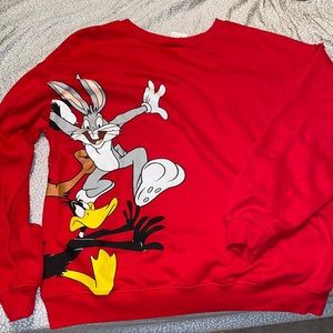 super cute looney tunes sweatshirt!